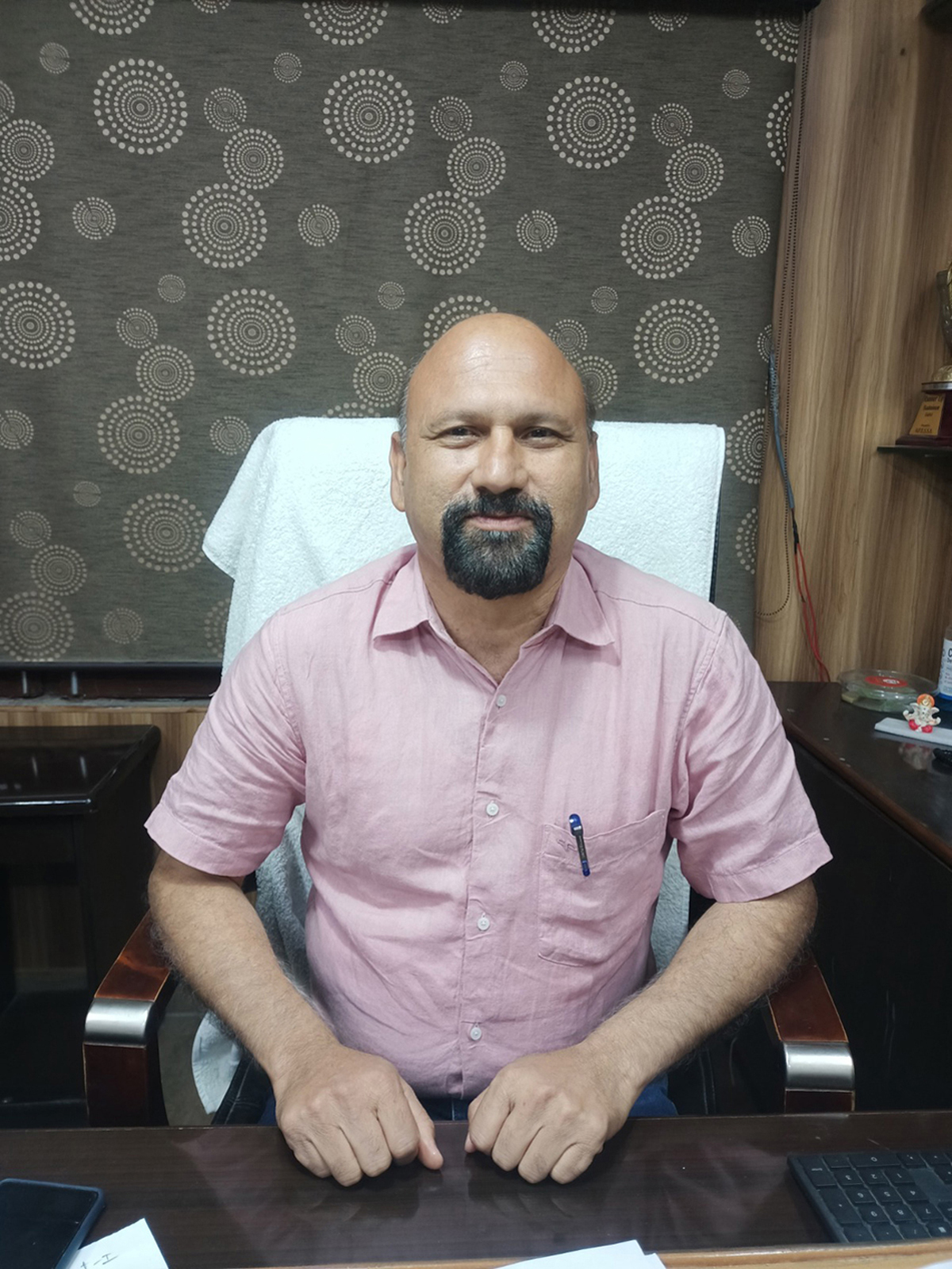 Submit applications for state level teacher award by 15th - Somlal Dhiman.